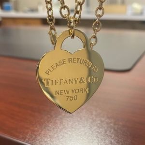 RARE Tiffany & Co. Extra Large 18k Return to Tiffany Heart Necklace